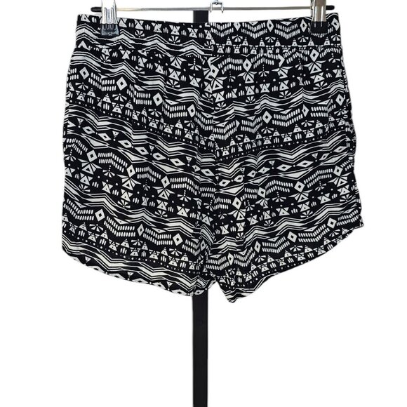 Garage Womens Tie Waist Aztec Short, Black, White, Lightweight, Size XS - Picture 4 of 5